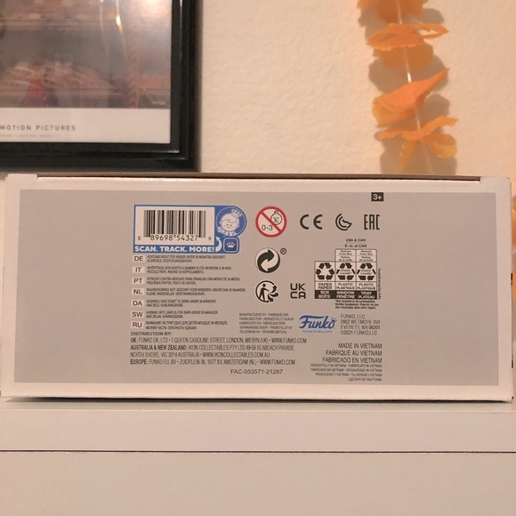 PIAB Exclusive GITD Morgan & Tony Stark Funko Pop! Bobble-Head Vinyl Figure - Picture 6 of 16